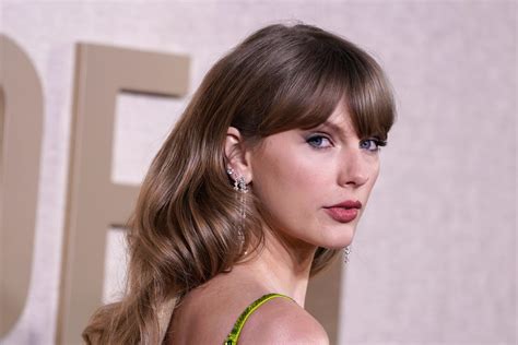 taylor swift naked pic|How Taylor Swift’s legions of fans fought back against fake nudes